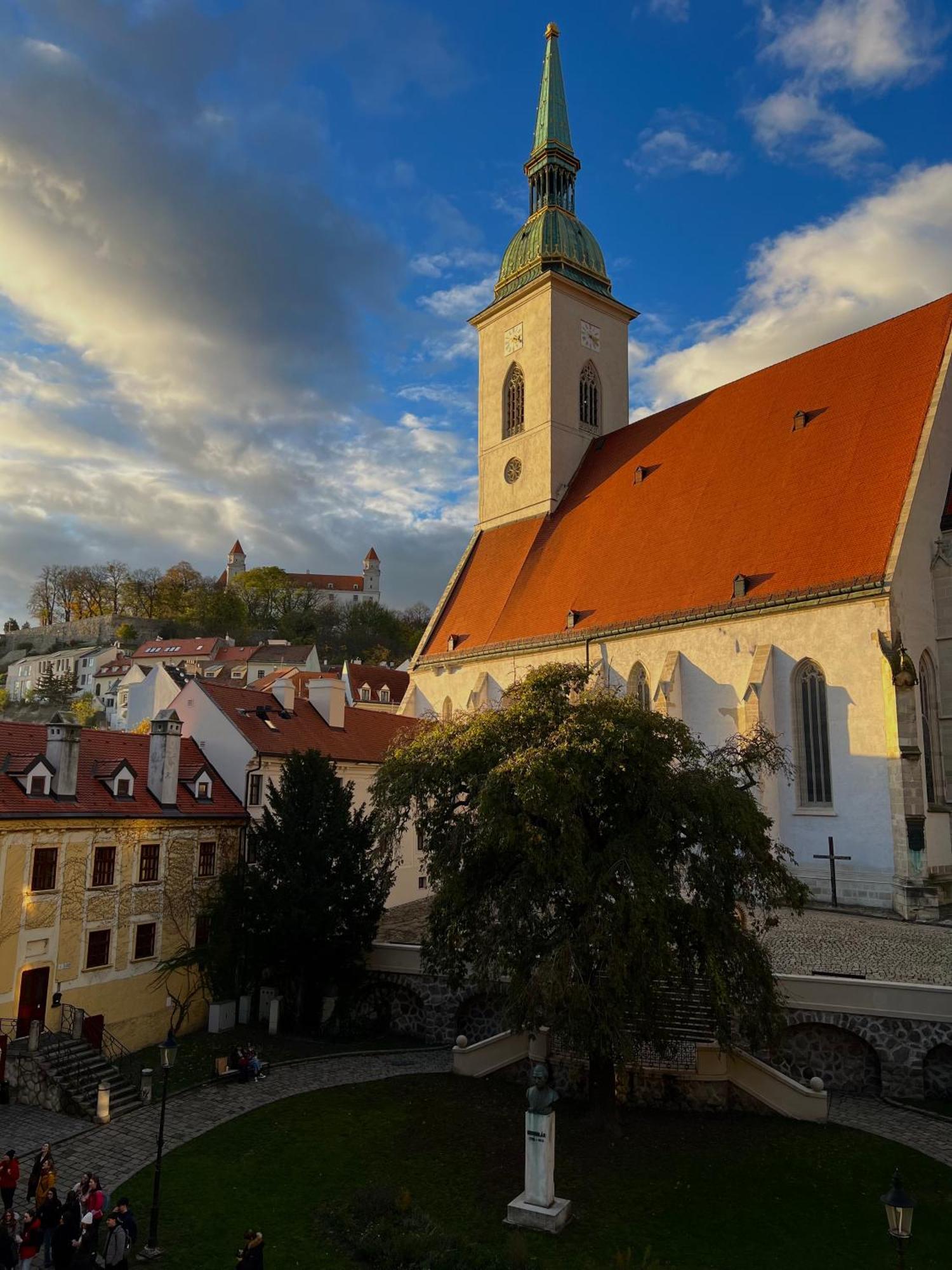 Apartamento Csaky Palace Bratislava Exterior foto